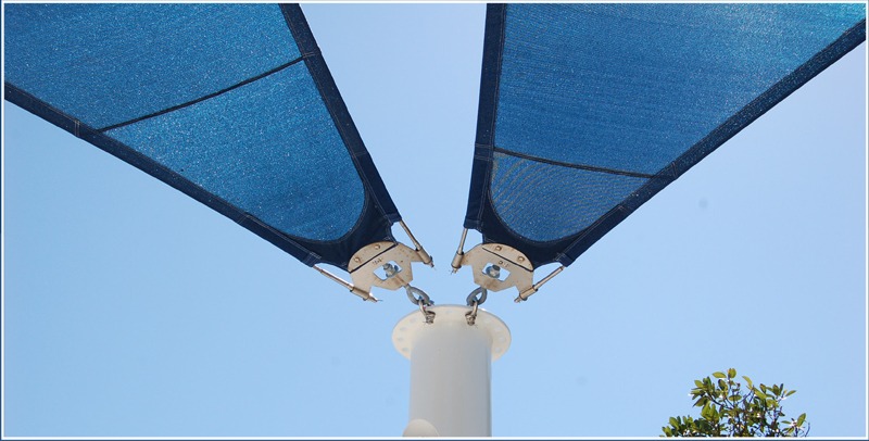 blue shades connected to the main structure